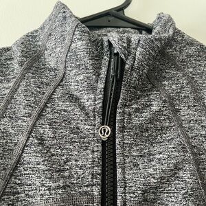 Lululemon space gray Define Jacket